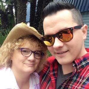 Meet your Posher, Connie